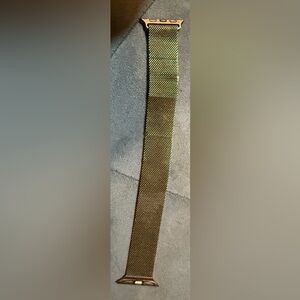 Sophisticated Gold Mesh Men's Watch Band